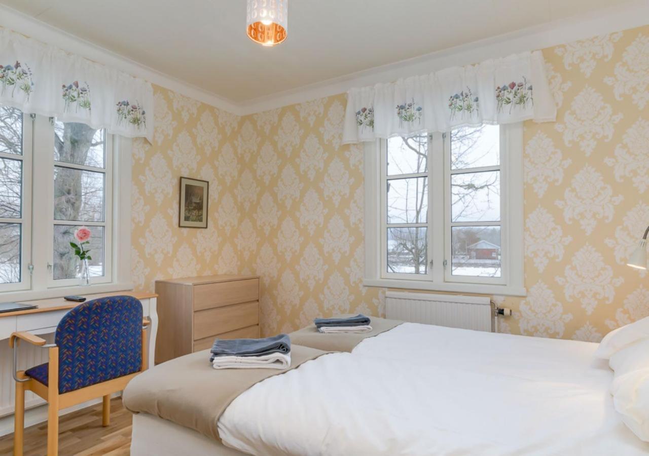 Malmgardens Vandrarhem B&B Strangnas Bagian luar foto